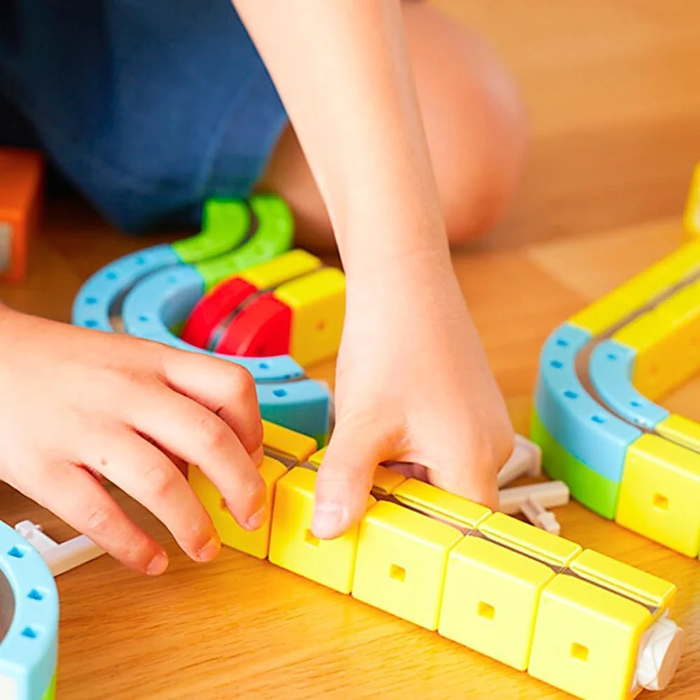 Kiddleo RailNova 3D Magnetic Track Builder Set